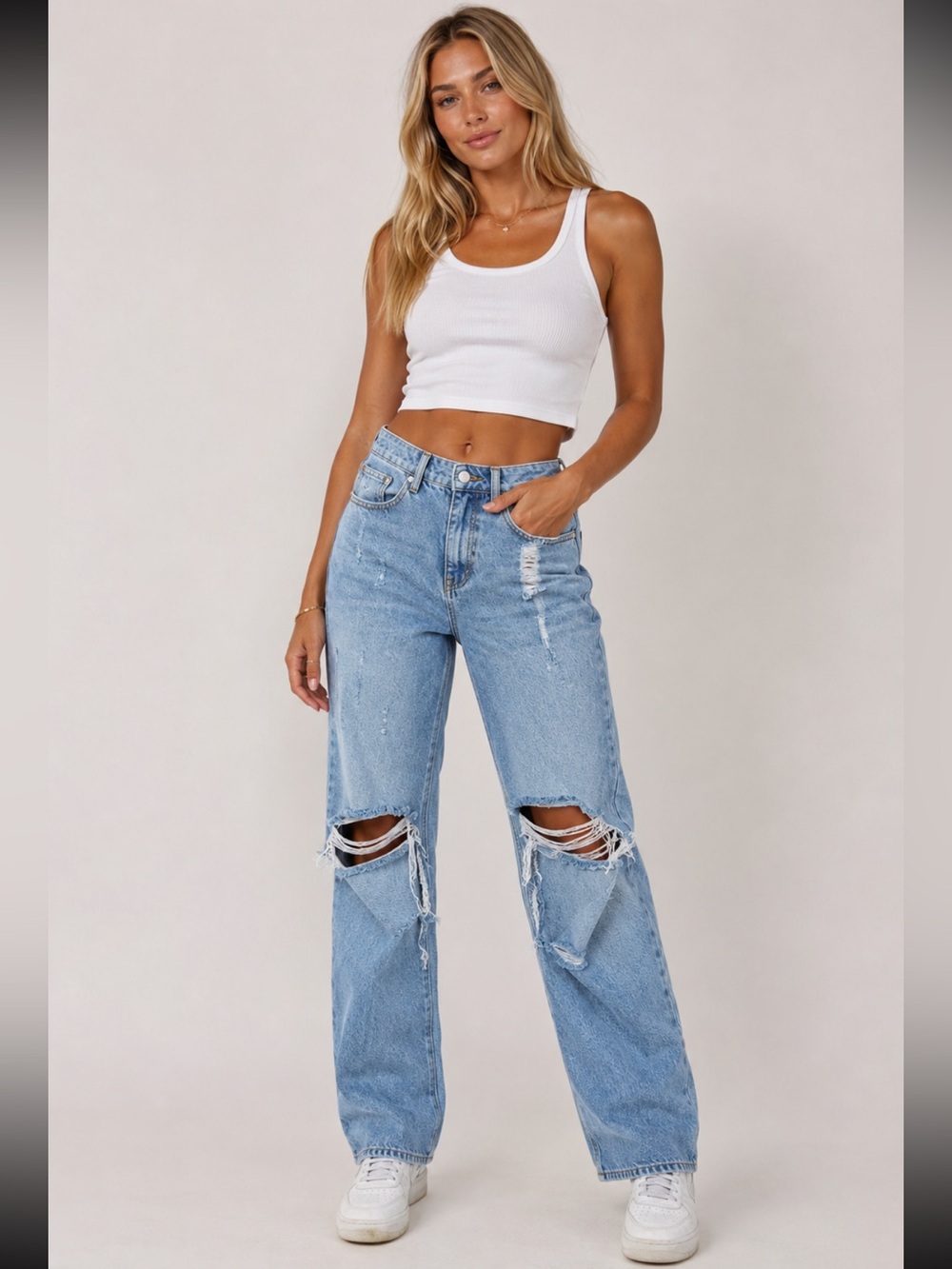 TWIIN High Rise Distressed Straight Leg Jeans Size Small Light Wash